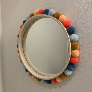 Adorable Pom Pom mirror